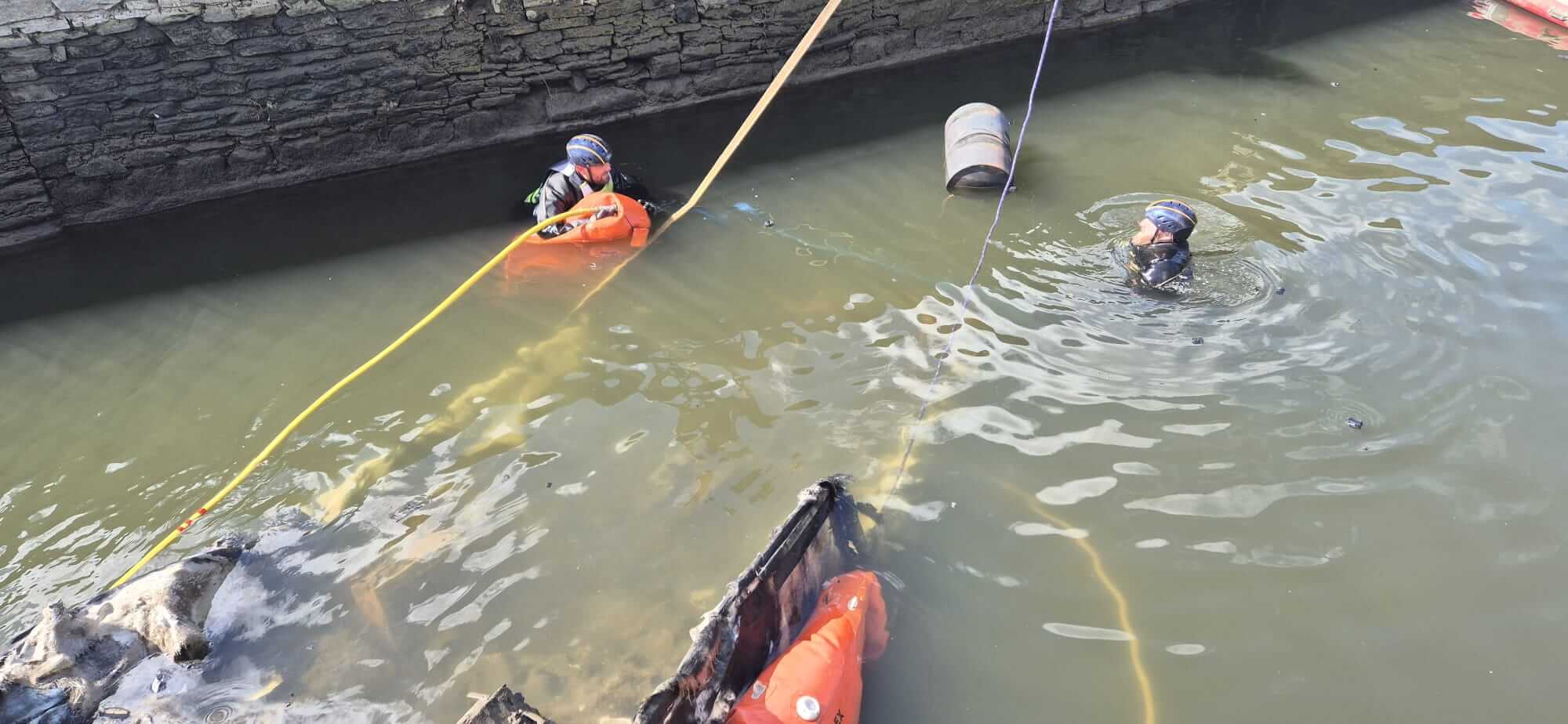 Preparing to lift out